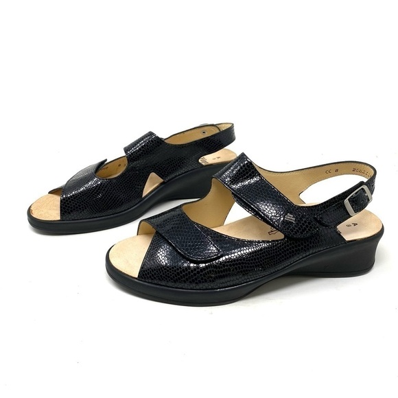 FinnComfort Womens Djerba 3703 Black Kenia Sandals - Picture 2 of 9